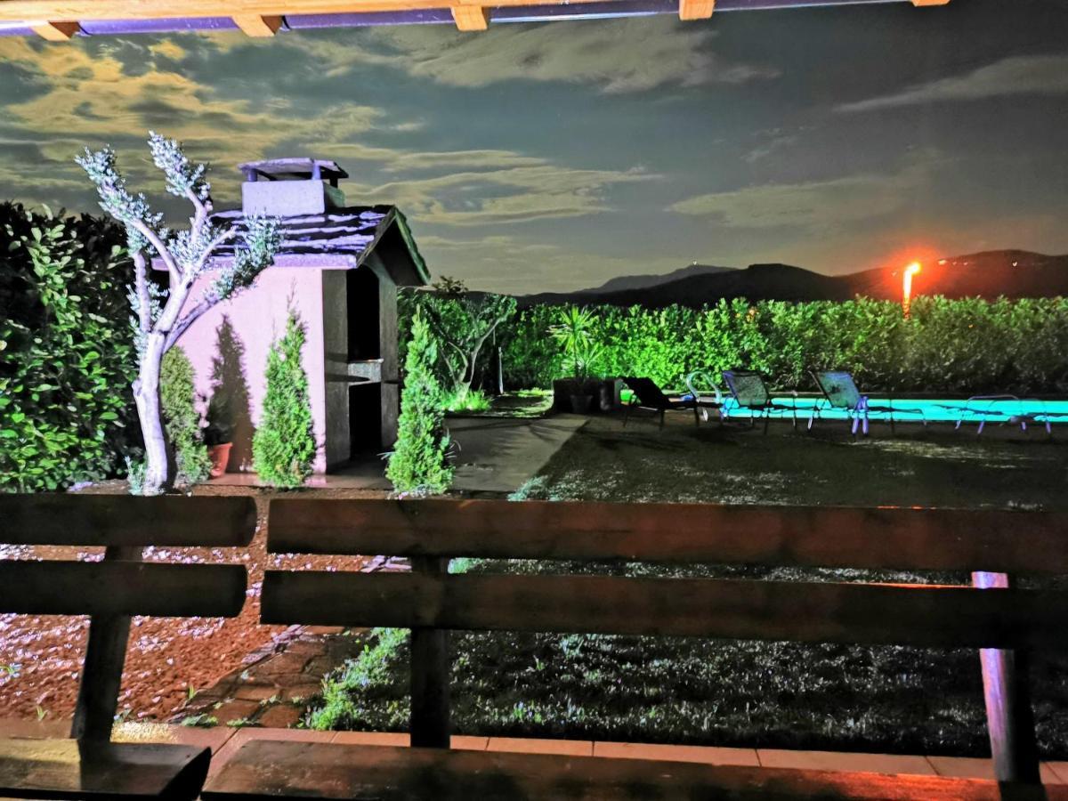 Villa Six Brothers Juricici ภายนอก รูปภาพ