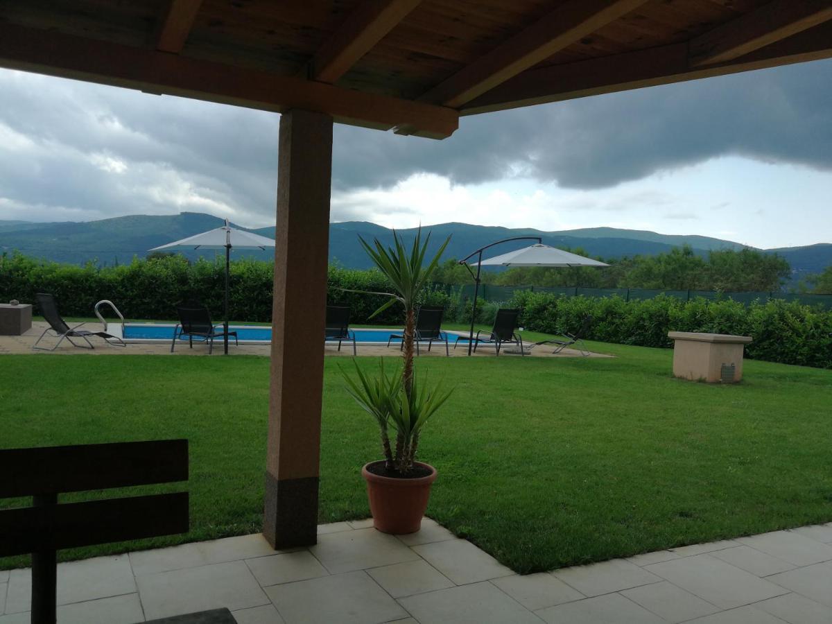 Villa Six Brothers Juricici ภายนอก รูปภาพ